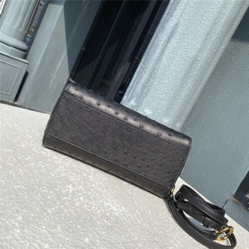 High Quality Luxury Fendi Ostrich Leather Peekaboo Bag product detail