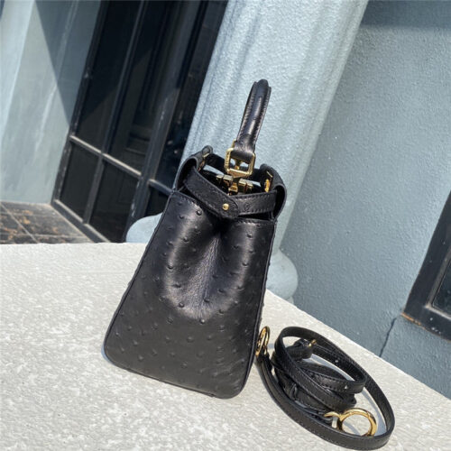 High Quality Luxury Fendi Ostrich Leather Peekaboo Bag product detail