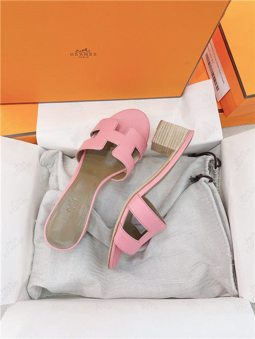 High Quality Luxury Hermes Oasis Sandals – Style 44867 product detail