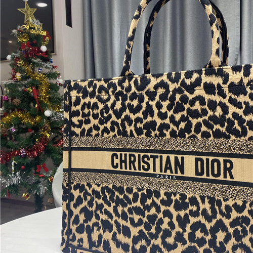 High Quality Luxury Dior Book Tote Bag Leopard product detail
