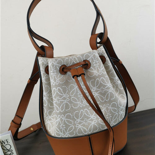 High Quality Luxury Loewe Anagram Small Tote Bag product detail
