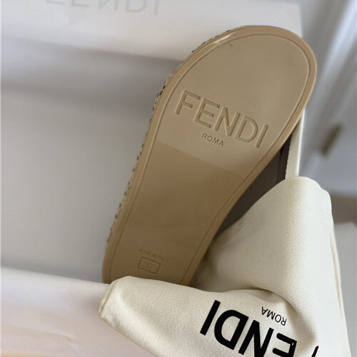 High Quality Luxury Fendi Woven Slippers Sandals product detail