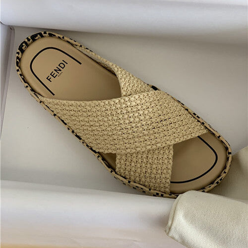 High Quality Luxury Fendi Woven Slippers Sandals product detail