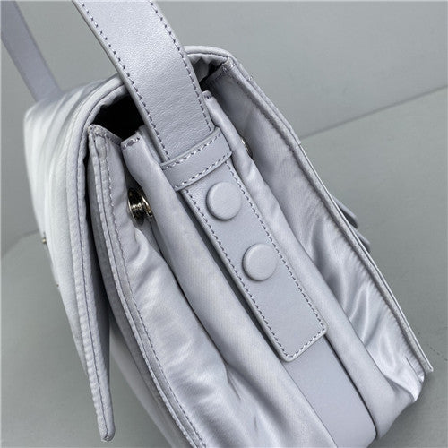 High Quality Luxury Prada Messenger Bag Small – Style 26900 product detail