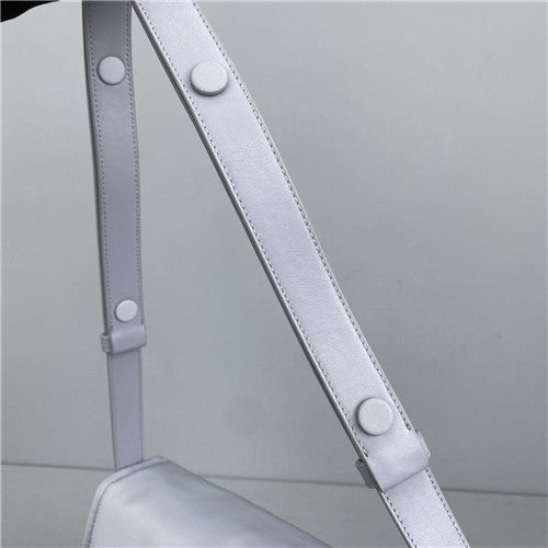 High Quality Luxury Prada Messenger Bag Small – Style 26900 product detail