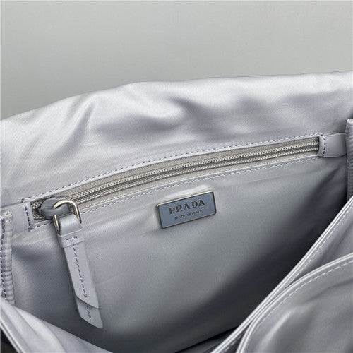 High Quality Luxury Prada Messenger Bag Small – Style 26900 product detail