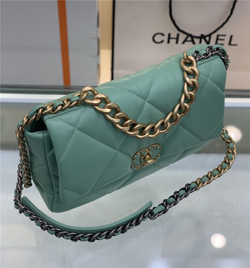 High Quality Luxury Chanel 19 Flap Bag – Style 46793 product detail