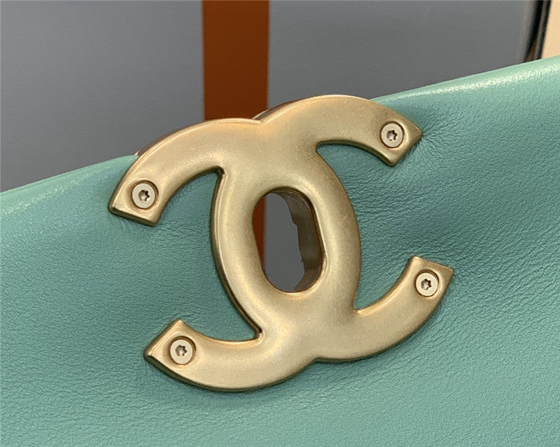 High Quality Luxury Chanel 19 Flap Bag – Style 46793 product detail