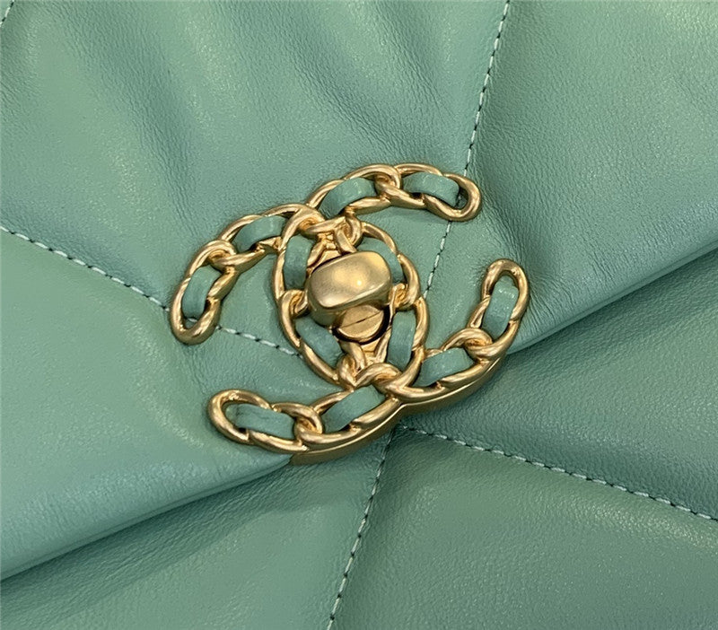 High Quality Luxury Chanel 19 Flap Bag – Style 46793 product detail