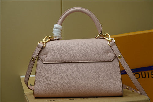 High Quality Luxury LV Twist One Handle Bag alternate view