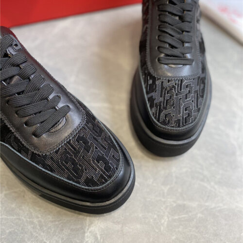 High Quality Luxury Christian Louboutin Louis Junior Spikes Sneakers – Style 28756 product detail