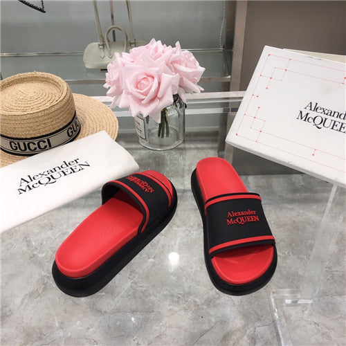 High Quality Luxury Alexander McQueen Slippers product detail