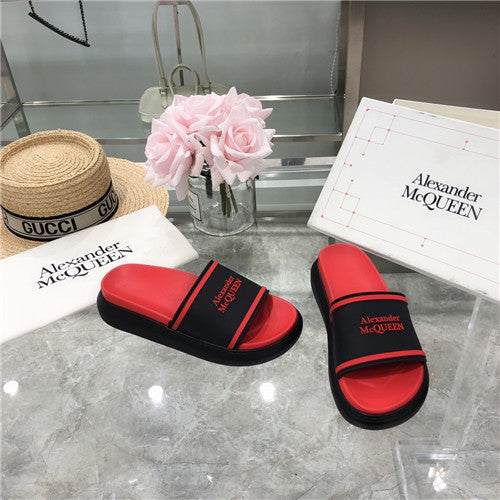 High Quality Luxury Alexander McQueen Slippers product detail