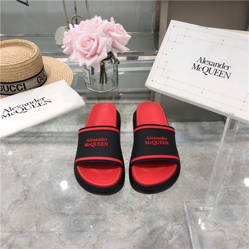 High Quality Luxury Alexander McQueen Slippers product detail