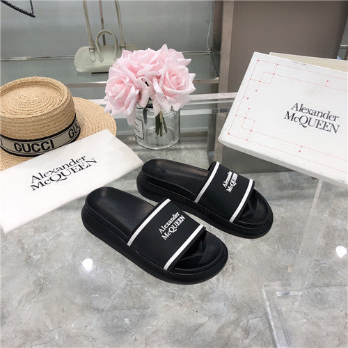 High Quality Luxury Alexander McQueen Slippers – Style 46787