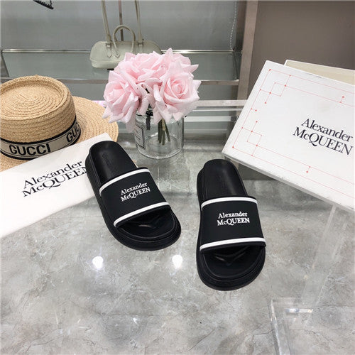 High Quality Luxury Alexander McQueen Slippers – Style 46787 product detail