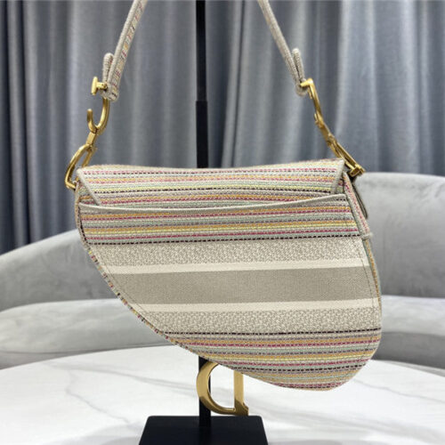 High Quality Luxury Dior Velvet Saddle Bag alternate view