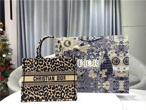 High Quality Luxury Dior Book Tote Bag Leopard Small product detail