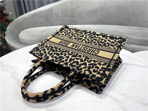 High Quality Luxury Dior Book Tote Bag Leopard Small product detail
