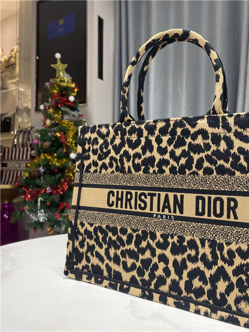 High Quality Luxury Dior Book Tote Bag Leopard Small product detail