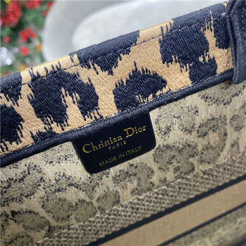 High Quality Luxury Dior Book Tote Bag Leopard Small product detail