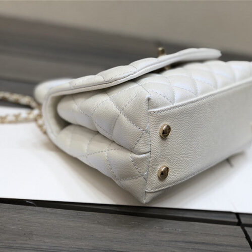 High Quality Luxury Chanel Small Coco Handle Leather Bag product detail