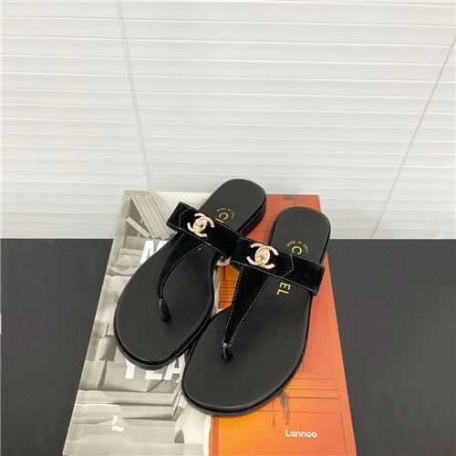 High Quality Luxury Chanel Clip Finger Slippers alternate view