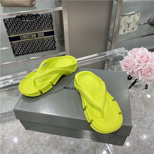 High Quality Luxury Balenciaga Flip Flops – Style 70563 product detail