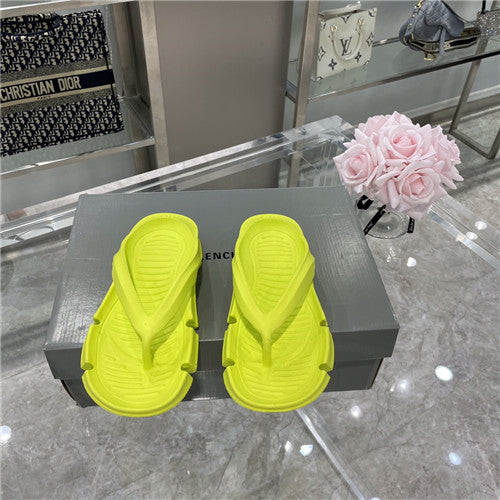High Quality Luxury Balenciaga Flip Flops – Style 70563 product detail