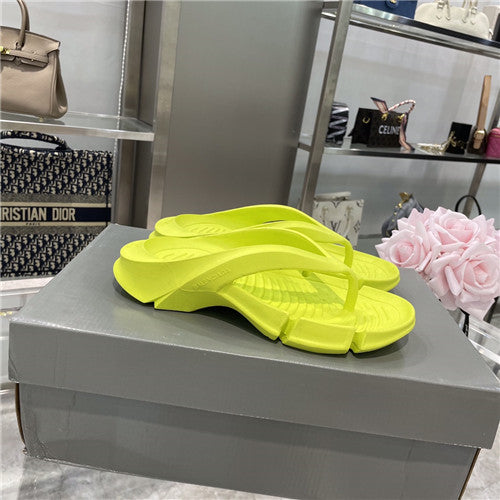 High Quality Luxury Balenciaga Flip Flops – Style 70563 product detail
