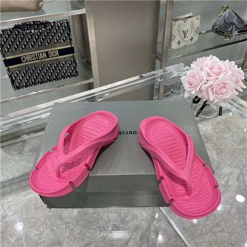 High Quality Luxury Balenciaga Flip Flops product detail