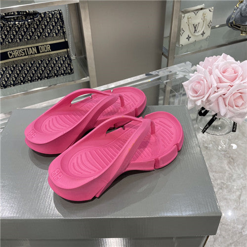 High Quality Luxury Balenciaga Flip Flops product detail
