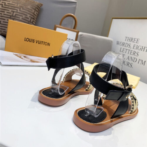 High Quality Luxury Louis Vuitton Embroidered Flat Sandals product detail
