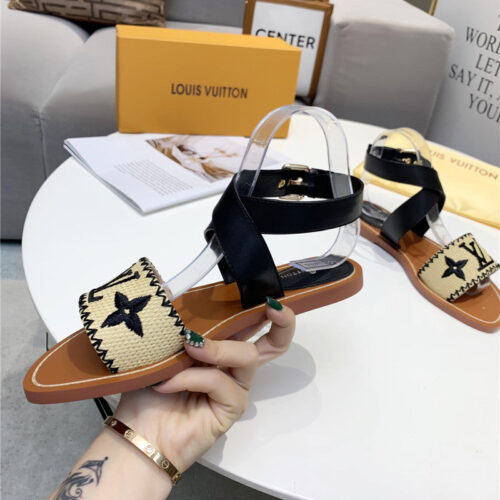 High Quality Luxury Louis Vuitton Embroidered Flat Sandals product detail