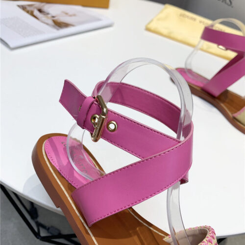 High Quality Luxury Louis Vuitton Embroidered Flat Sandals – Style 04931 product detail