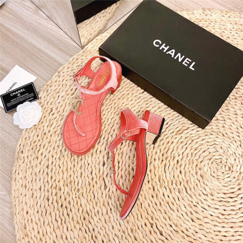 High Quality Luxury Chanel Pearl Buckle Classic Thong Sandals – Style 42982 alternate view