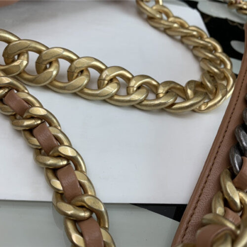 High Quality Luxury Chanel 19 Flap Bag – Style 46796 product detail