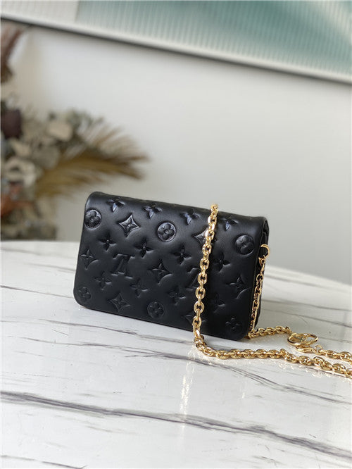 High Quality Luxury LV Pochette Coussin Leather Goods product detail