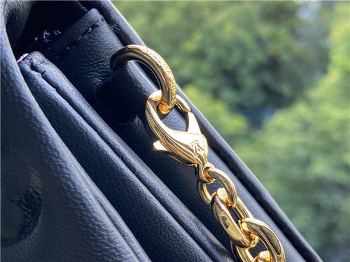 High Quality Luxury LV Pochette Coussin Leather Goods product detail