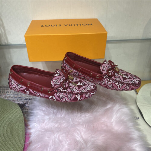 High Quality Luxury Louis Vuitton Womens Medal Beanie Shoes – Style 59203