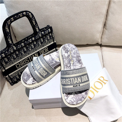 High Quality Luxury Dior Embroidered Slippers – Style 41382 alternate view