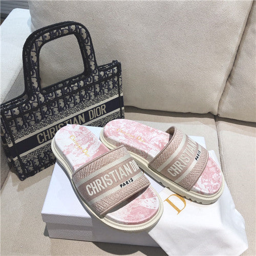 High Quality Luxury Dior Embroidered Slippers – Style 05222