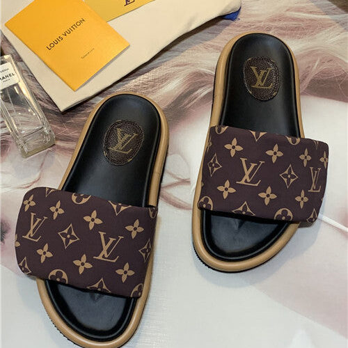 High Quality Luxury LV Flat Slippers – Style 78979 alternate view