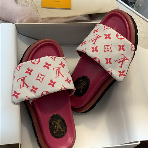 High Quality Luxury LV Flat Slippers product detail