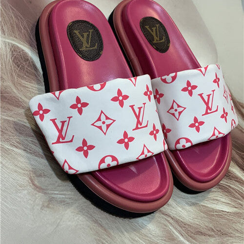 High Quality Luxury LV Flat Slippers alternate view