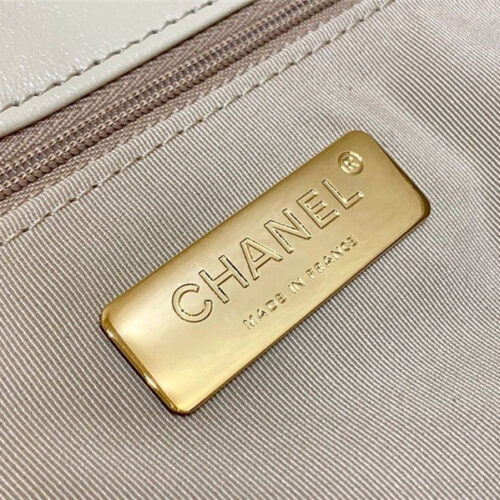 High Quality Luxury Chanel 19 Bag 30Cm – Style 46721 product detail