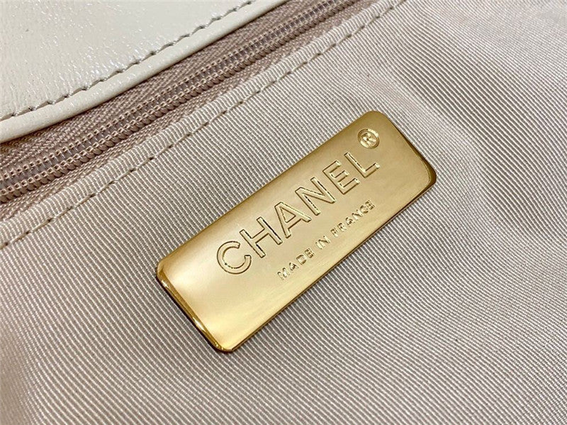 High Quality Luxury Chanel 19 Bag 30Cm – Style 46721 product detail