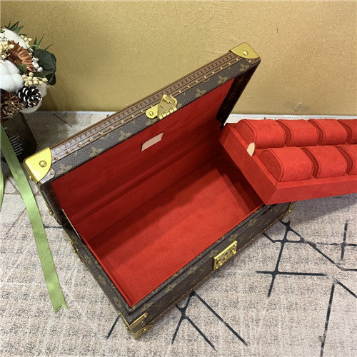 High Quality Luxury LV Watch Case Bisten Box product detail