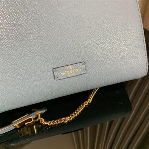 High Quality Luxury Valentino Garavani Vsling Small Shoulder Bag – Style 03798 product detail