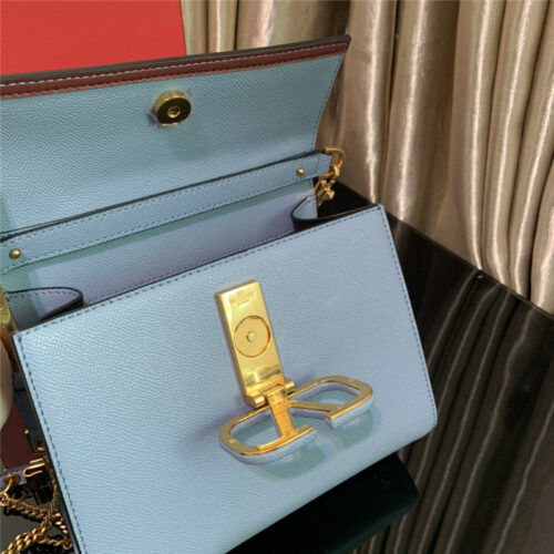 High Quality Luxury Valentino Garavani Vsling Small Shoulder Bag – Style 03798 product detail
